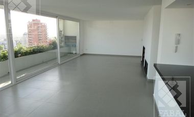 Departamento venta Centro Neuquén, 1 dormitorio, 2 baños, parrilla, terraza y cochera
