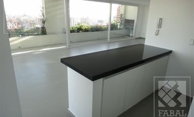 Departamento venta Centro Neuquén, 1 dormitorio, 2 baños, parrilla, terraza y cochera