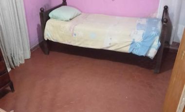 Casa en venta - 3 Dormitorios 1 Baño - 900Mts2 - Lisandro Olmos, La Plata