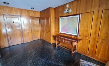 Departamento 4 ambientes con cochera  - Quilmes Centro