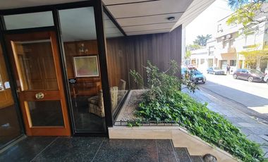 Departamento 4 ambientes con cochera  - Quilmes Centro