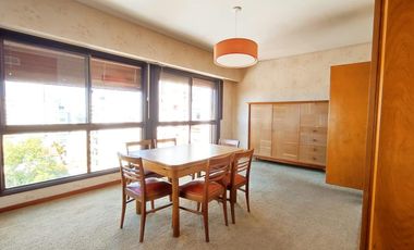 Departamento 4 ambientes con cochera  - Quilmes Centro
