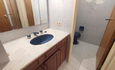 Departamento 4 ambientes con cochera  - Quilmes Centro