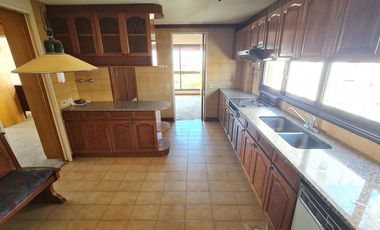 Departamento 4 ambientes con cochera  - Quilmes Centro