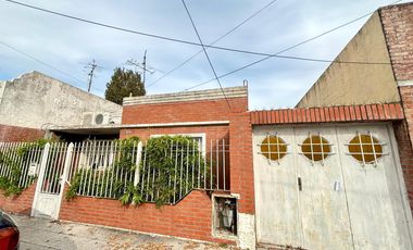 Casa - Lomas de Zamora Este