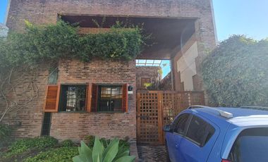 Casa en venta Quilmes residencial Uriburu 941