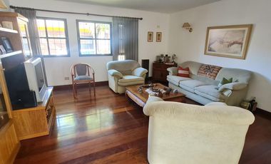 Casa en venta Quilmes residencial Uriburu 941