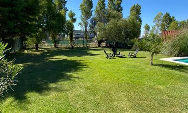 Casa en alquiler, 4 ambientes- Brickland Barrio Canning