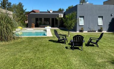 Casa en alquiler, 4 ambientes- Brickland Barrio Canning