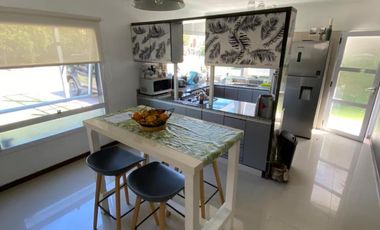 Casa en alquiler, 4 ambientes- Brickland Barrio Canning