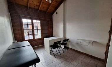 Casa en venta en Berisso. Consultorios. Oficinas