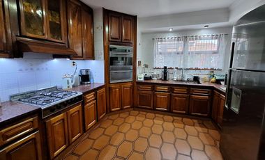 Casa en venta en Berisso. Consultorios. Oficinas