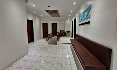 Casa en venta en Berisso. Consultorios. Oficinas