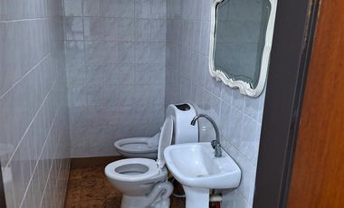 Casa en venta en Berisso. Consultorios. Oficinas