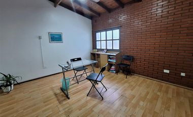 Casa en venta en Berisso. Consultorios. Oficinas