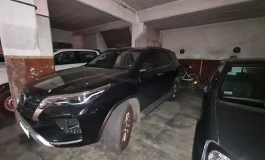 VENTA COCHERA CUBIERTA EN QUILMES CENTRO