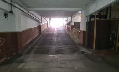 VENTA COCHERA CUBIERTA EN QUILMES CENTRO