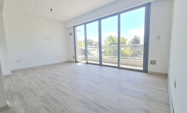 Semipisos de 2 ambientes en pozo