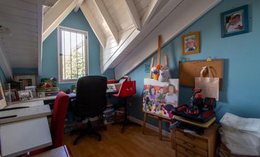 Casa 6 dormitorios con fondo y pileta en Quilmes