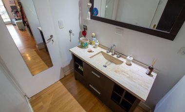 Casa 6 dormitorios con fondo y pileta en Quilmes