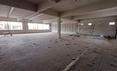 Local en  venta sobre Avenida Libertador Vicente López