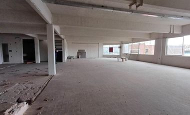 Local en  venta sobre Avenida Libertador Vicente López