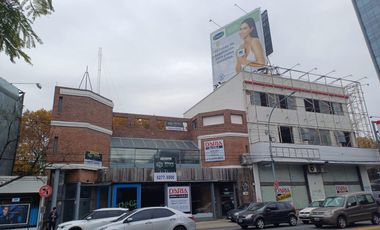 Local en  venta sobre Avenida Libertador Vicente López