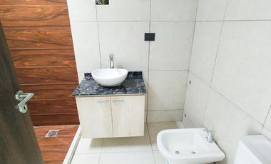 DUPLEX EN ALQUILER B° DOCTA
