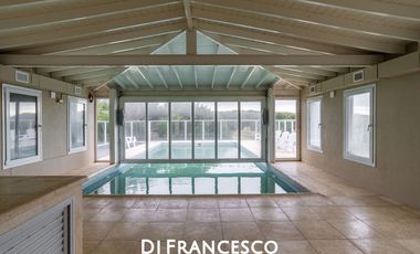 Departamento en venta FRENTE AL MAR en Mar de las Pampas - Full amenities