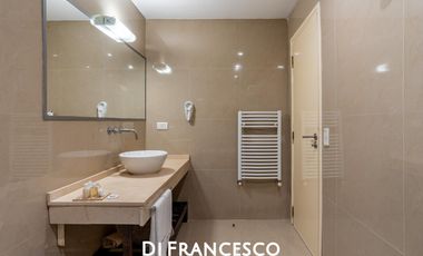 Departamento en venta FRENTE AL MAR en Mar de las Pampas - Full amenities