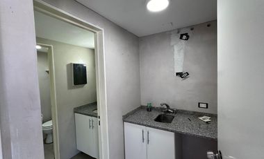 VENTA  Oficina de 75Mts. - Av. Federico Lacroze 2200 - Belgrano