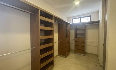 Casa residencial en venta de 2 habitaciones en la zona de Temozón norte.