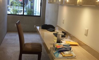 Casa en venta para remodelar, Lomas de Reforma