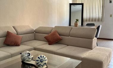 CASA  EN RENTA, EN PUEBLA AMUEBLADA