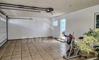 LA FAVORITA: Magnífica casa, con amplios espacios y gran cocina integral.