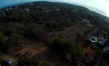 Impresionante vista al mar arriba de la Punta Zicatela