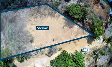 Impresionante vista al mar arriba de la Punta Zicatela