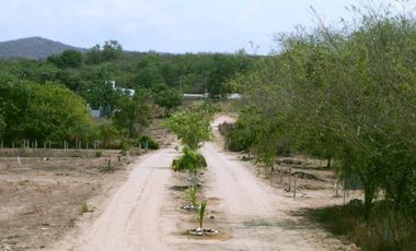 Lotes a 4 min del Aeropuerto