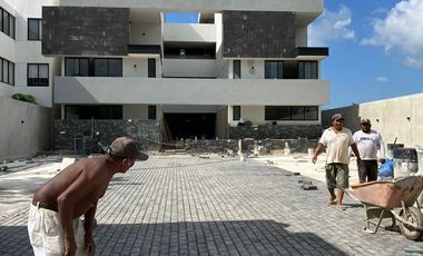 Departamento  PH en venta al norte de Mérida, en Temozón