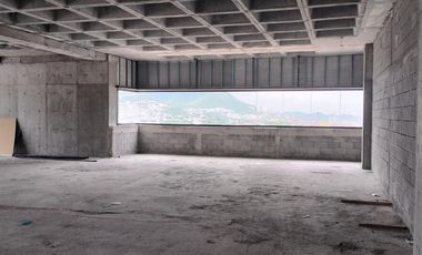 LOCAL COMERCIAL EN CARRETERA NACIONAL