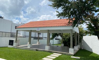 RENTA DE CASA AMUEBLADA EN CONDOMINIO GRANADA JIUTEPEC MORELOS