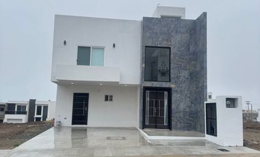 HERMOSA CASA EN RENTA, DENTRO DEL LUJOSO RESIDENCIAL PUNTAZUL
