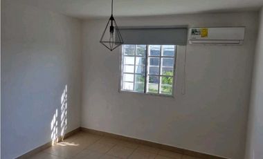 ALQUILO CASA EN ARRAIJAN BOSQUE DEL PRADO 3R