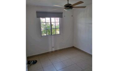 ALQUILO CASA EN ARRAIJAN BOSQUE DEL PRADO 3R