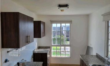 ALQUILO CASA EN ARRAIJAN BOSQUE DEL PRADO 3R