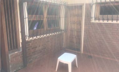 VENDO MANZANA CON - CASA QUINTA- QUINCHO-PILETA-TERRENOS-POSADAS MNES