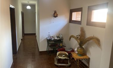 VENDO MANZANA CON - CASA QUINTA- QUINCHO-PILETA-TERRENOS-POSADAS MNES