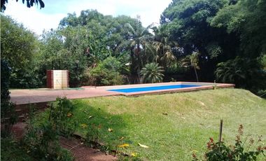 VENDO MANZANA CON - CASA QUINTA- QUINCHO-PILETA-TERRENOS-POSADAS MNES