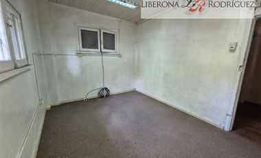 Casa en Arriendo en Casona con giro comercial a pasos del centro de Viña