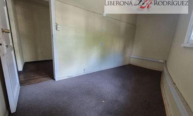 Casa en Arriendo en Casona con giro comercial a pasos del centro de Viña